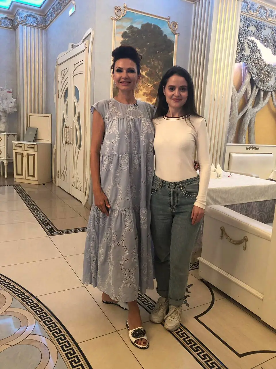 Эвелина Блёданс на мероприятии быстрых свиданий